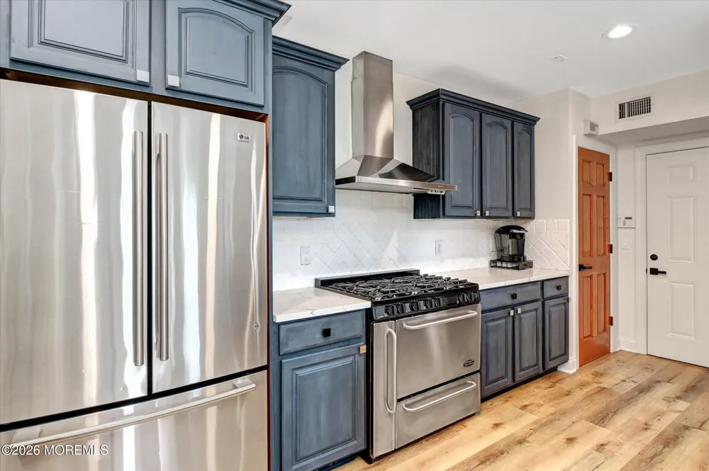 65 Phalanx Road Lincroft, NJ 07738