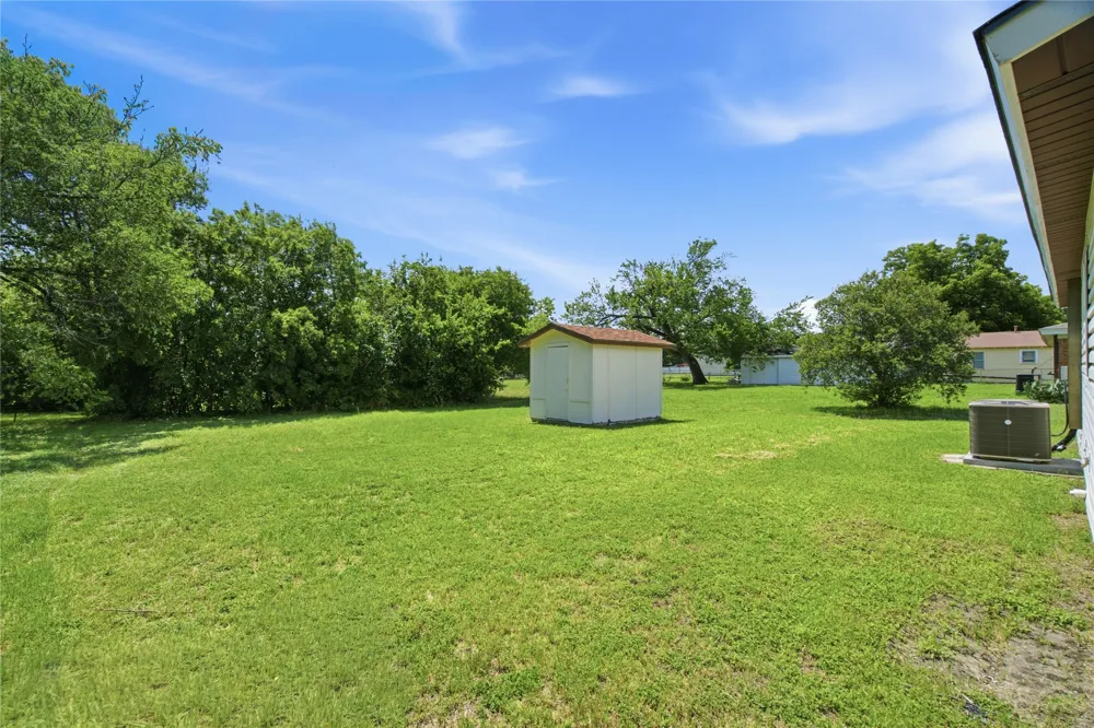 200 Russell Street White Settlement, TX 76108