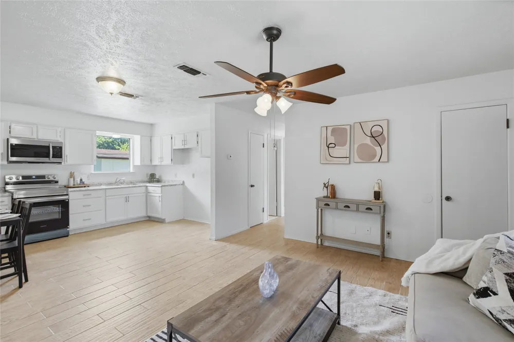 200 Russell Street White Settlement, TX 76108