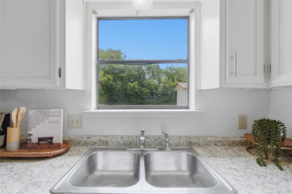200 Russell Street White Settlement, TX 76108