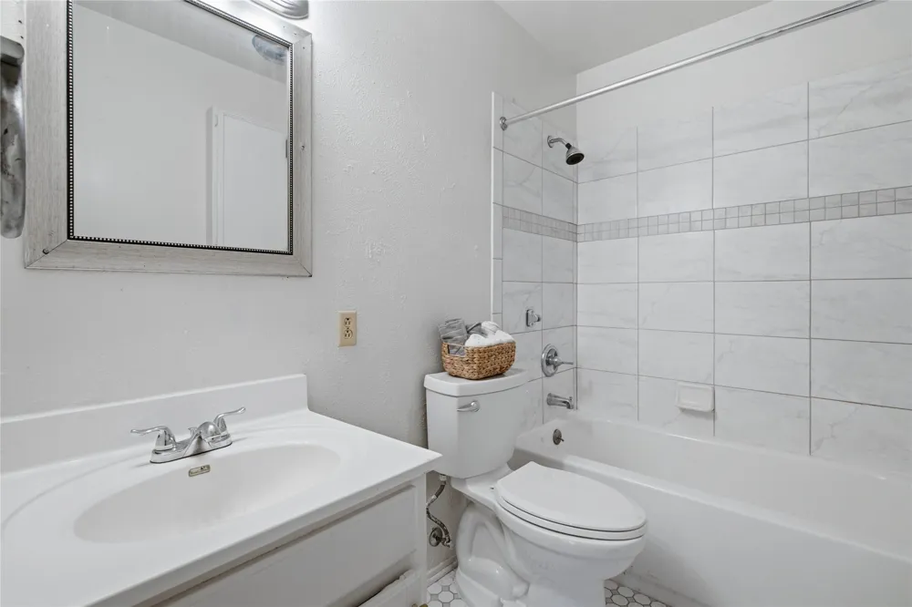 200 Russell Street White Settlement, TX 76108