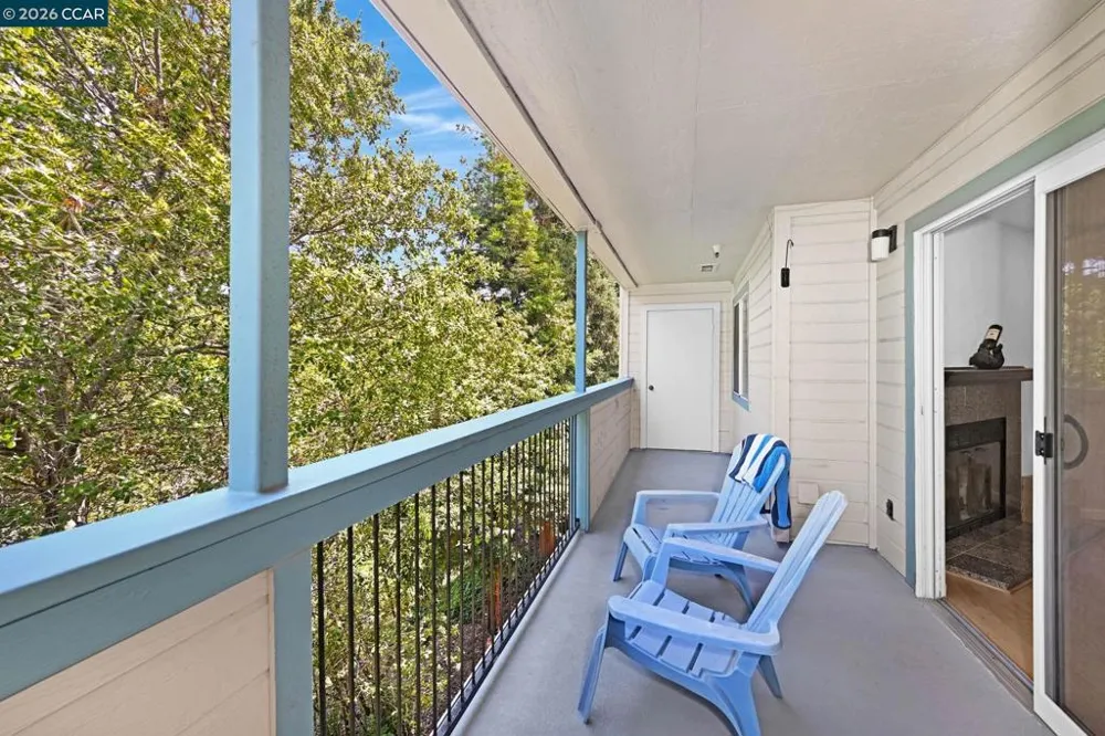 1410 Bel Air Dr #203 Concord, CA 94521