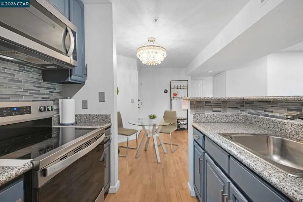 1410 Bel Air Dr #203 Concord, CA 94521