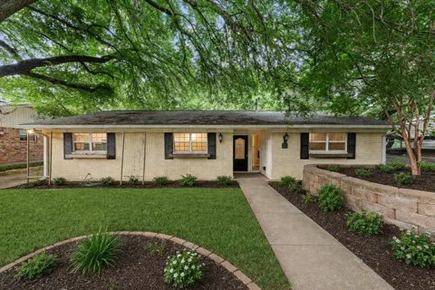518 Fairway Road