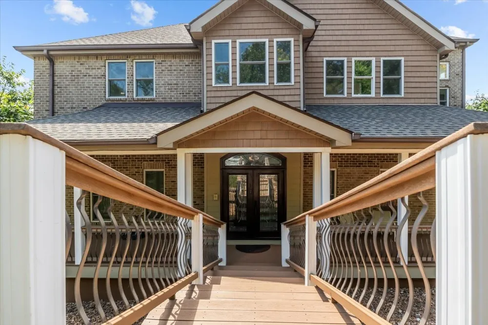 300 Sunset Ridge Waverly, TN 37185