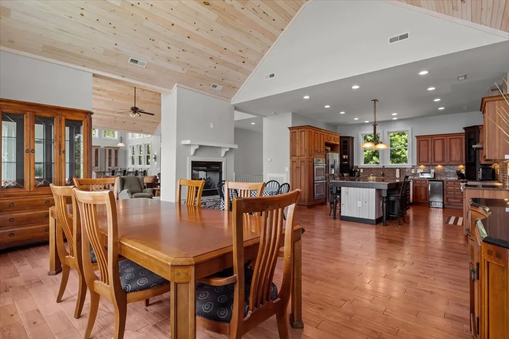 300 Sunset Ridge Waverly, TN 37185