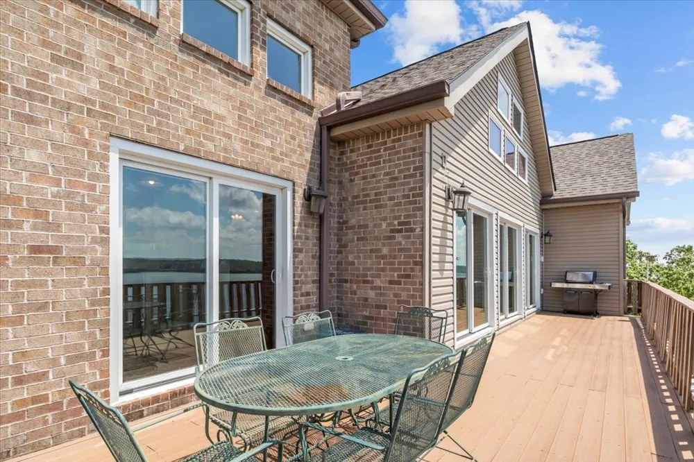300 Sunset Ridge Waverly, TN 37185
