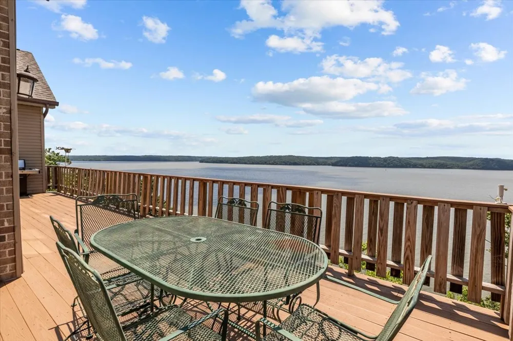 300 Sunset Ridge Waverly, TN 37185