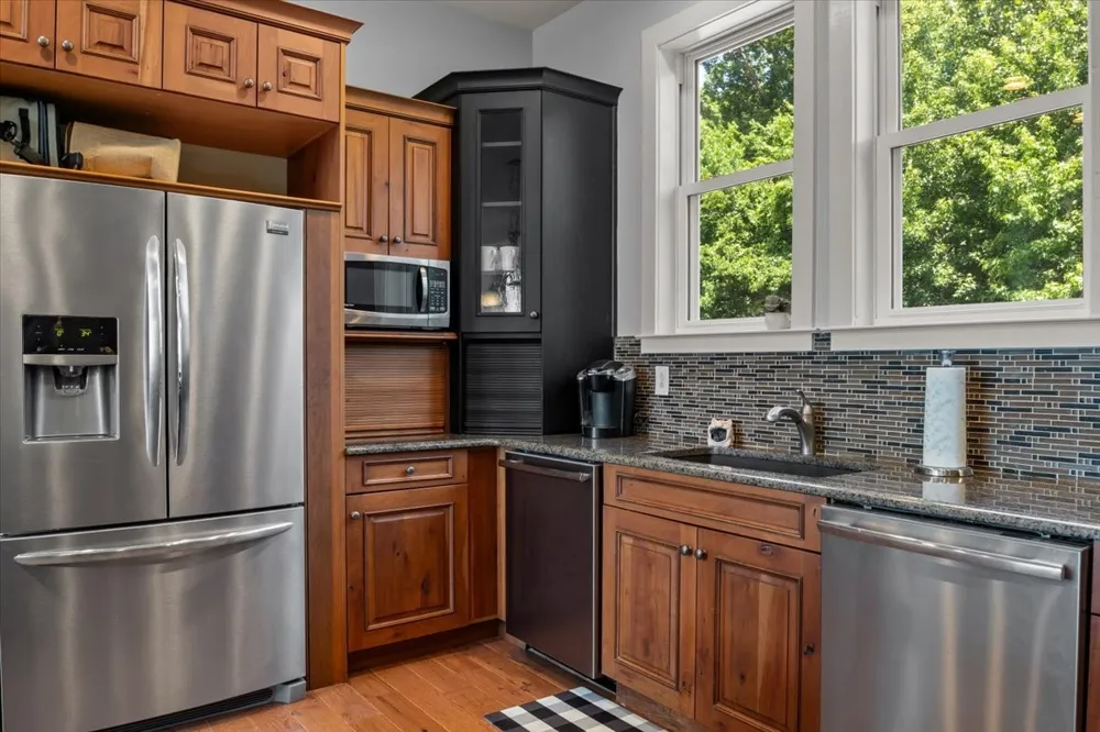 300 Sunset Ridge Waverly, TN 37185