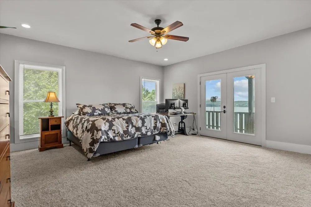 300 Sunset Ridge Waverly, TN 37185