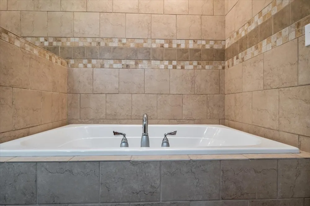 300 Sunset Ridge Waverly, TN 37185