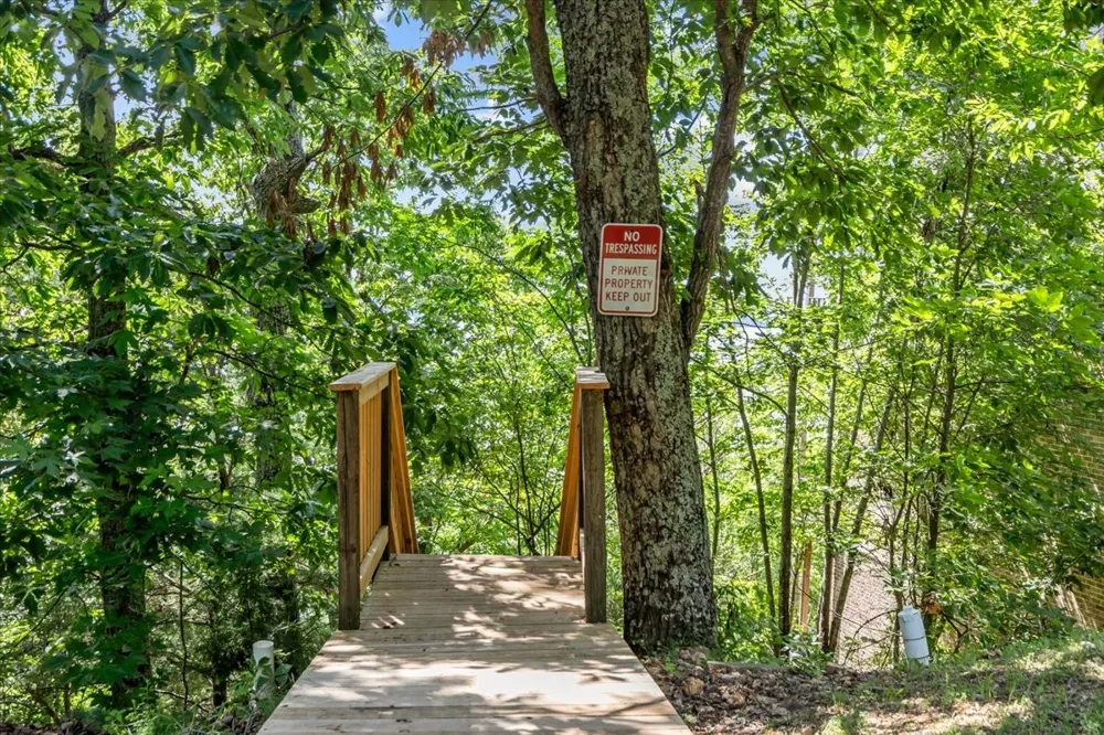 300 Sunset Ridge Waverly, TN 37185