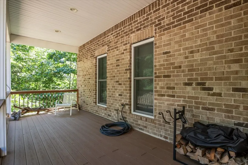 300 Sunset Ridge Waverly, TN 37185