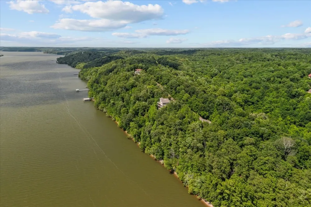 300 Sunset Ridge Waverly, TN 37185