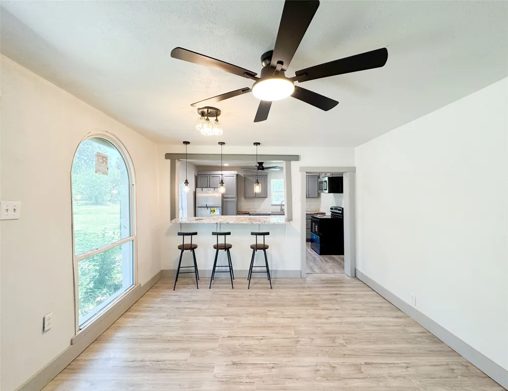 1402 Avenue A Cisco, TX 76437