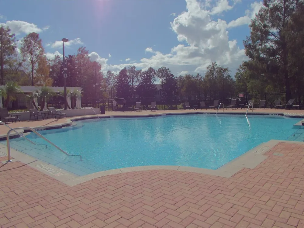 417 SOUTHERN PECAN CIRCLE #207 Winter Garden, FL 34787