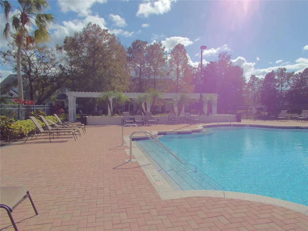 417 SOUTHERN PECAN CIRCLE #207 Winter Garden, FL 34787