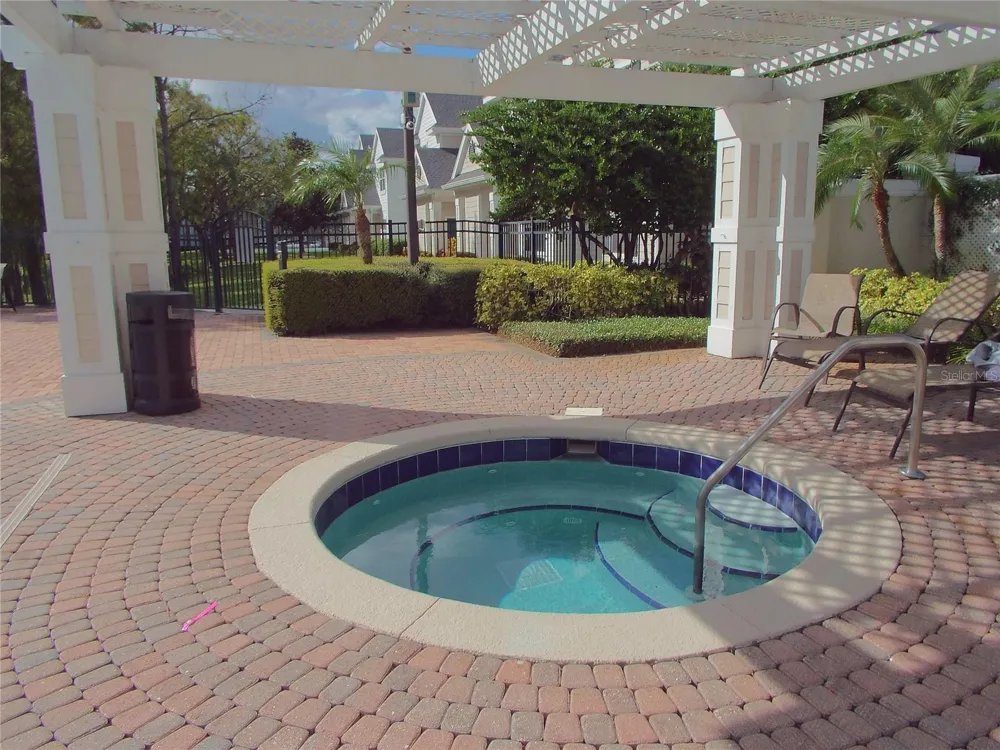 417 SOUTHERN PECAN CIRCLE #207 Winter Garden, FL 34787