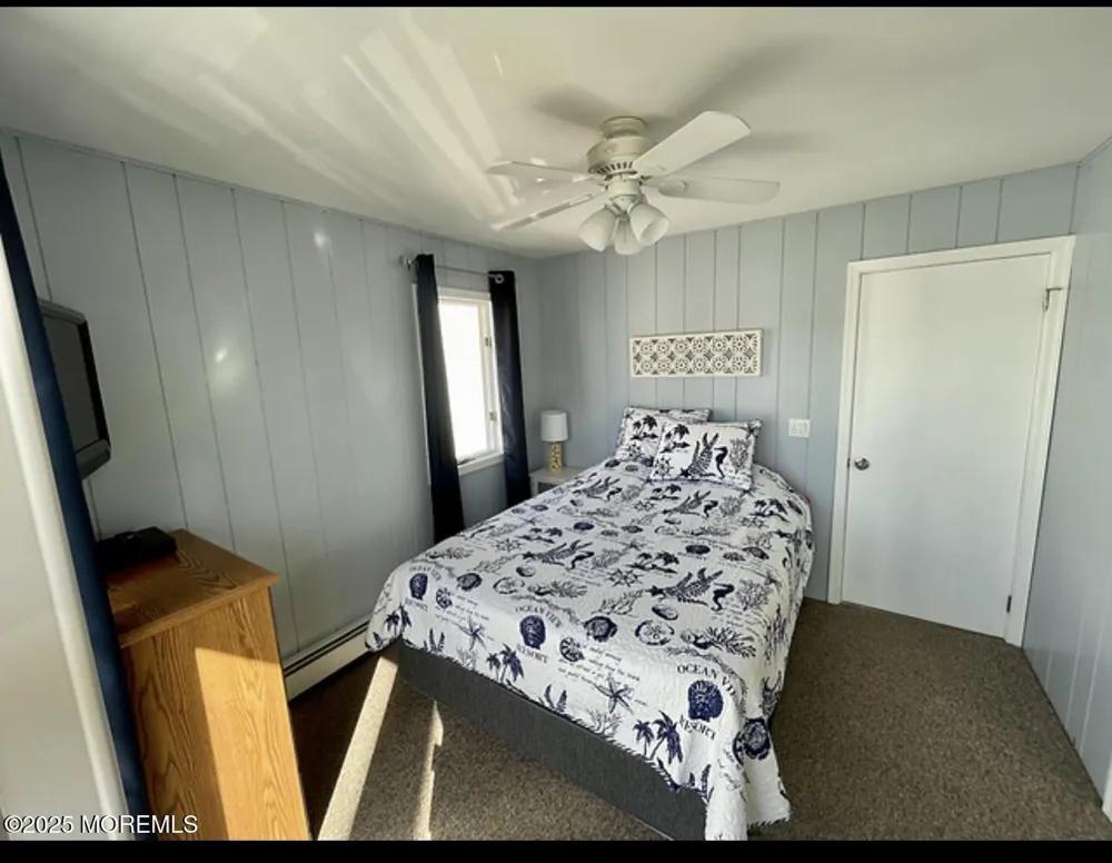 23 E Surf Way Lavallette, NJ 08735