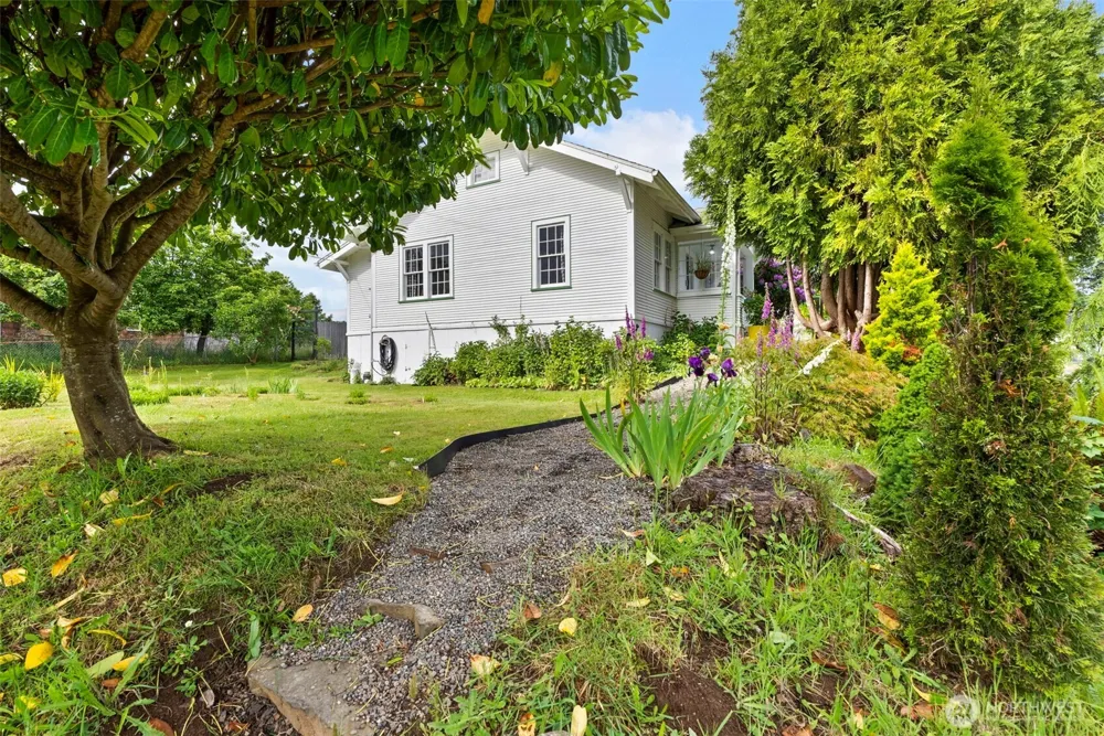 12 Main Street E South Bend, WA 98586