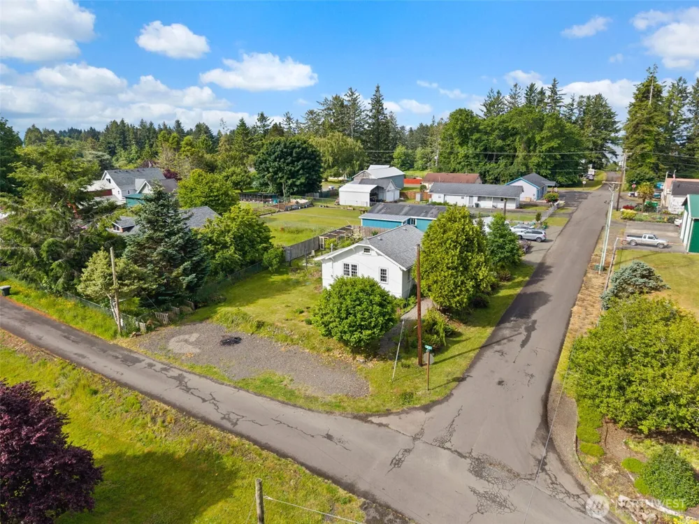 12 Main Street E South Bend, WA 98586