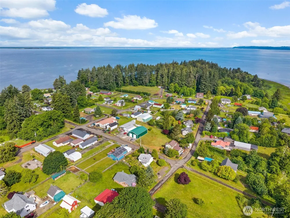 12 Main Street E South Bend, WA 98586