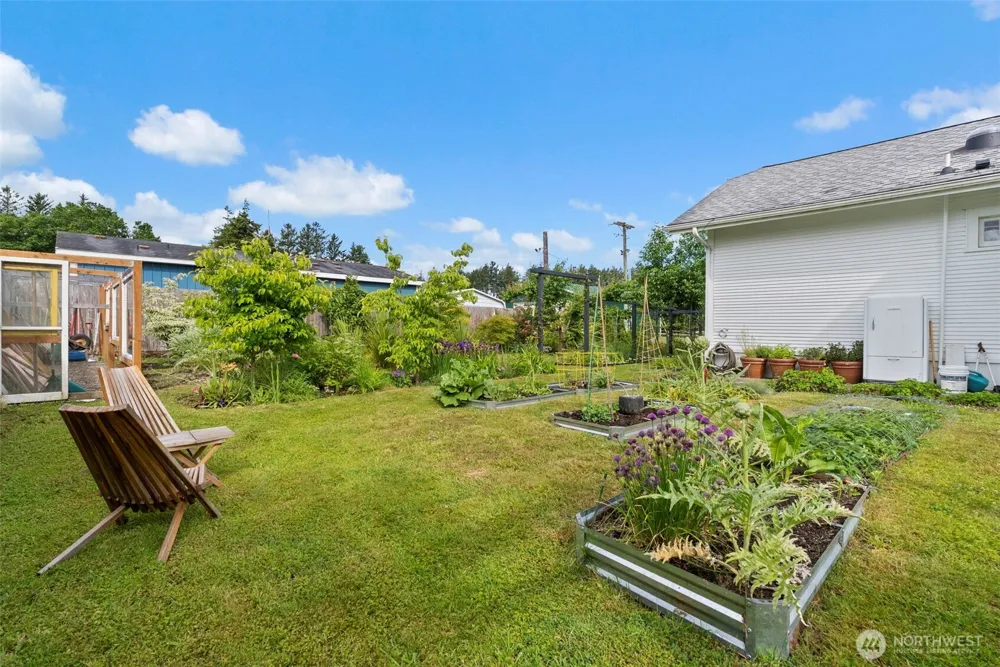 12 Main Street E South Bend, WA 98586