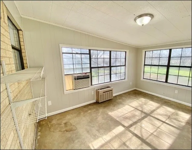 806 Crestline Drive Mexia, TX 76667