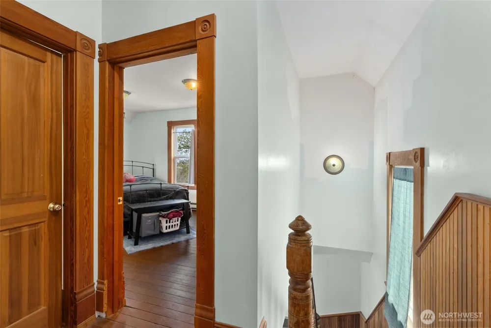 722 E Cowlitz Street South Bend, WA 98586