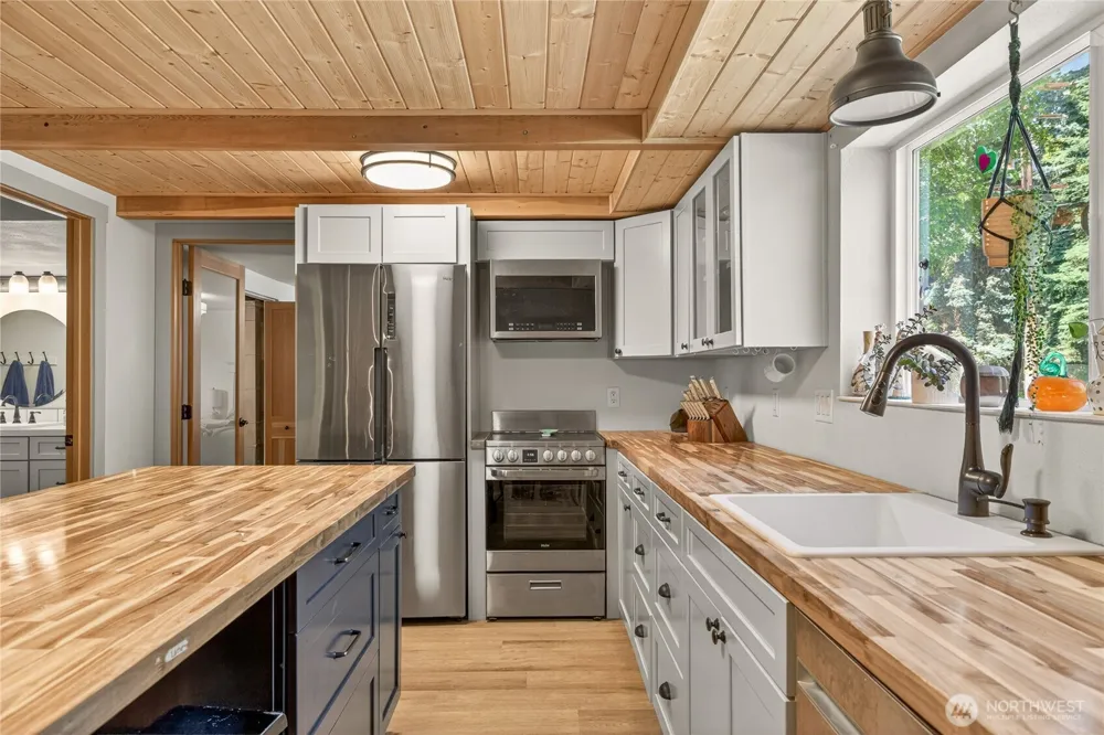 6038 Hazel Place Cashmere, WA 98815