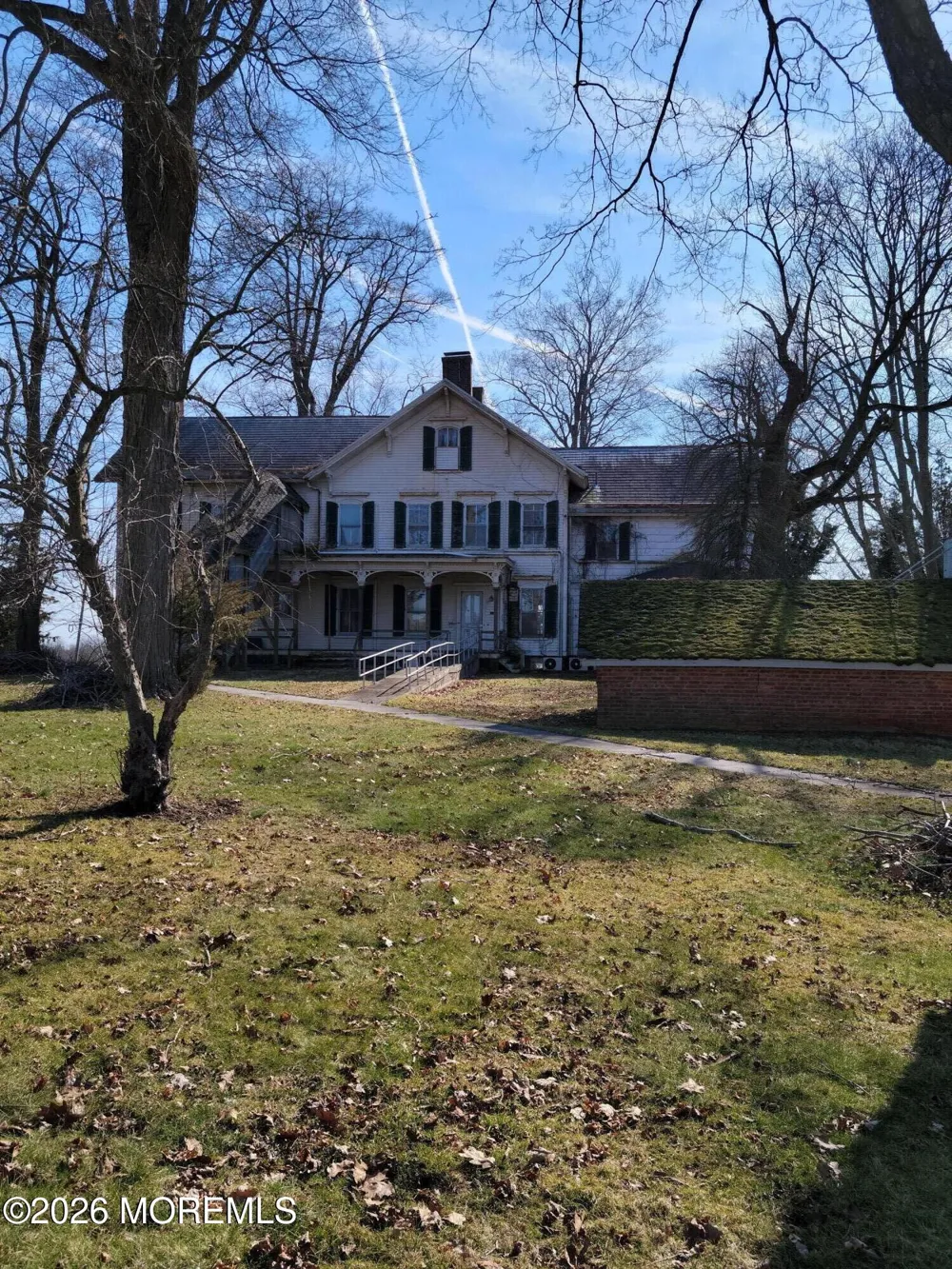 184186 State Route 34 Holmdel, NJ 07733
