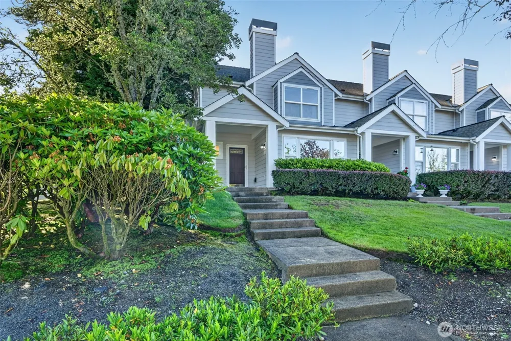 11510 Maple Court Mukilteo, WA 98275
