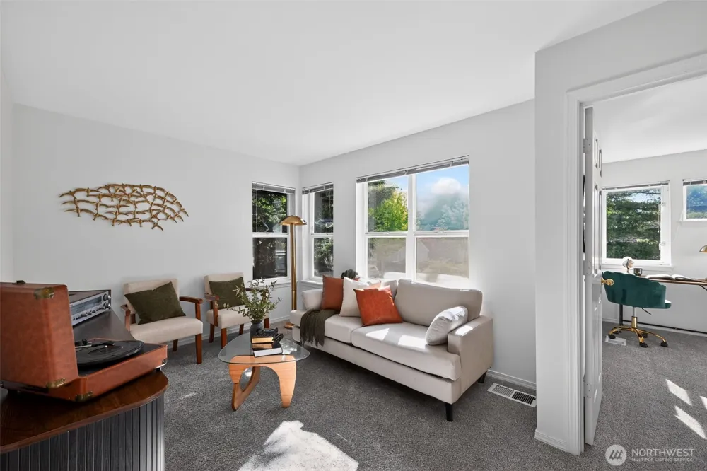 11510 Maple Court Mukilteo, WA 98275