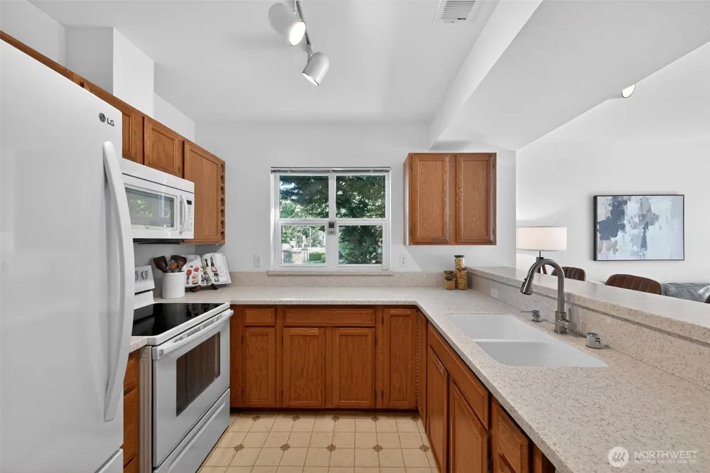 11510 Maple Court Mukilteo, WA 98275