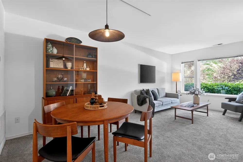 11510 Maple Court Mukilteo, WA 98275