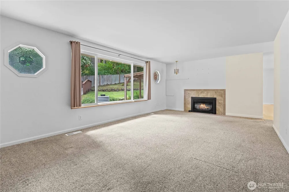 6712 53rd Street W University Place, WA 98467