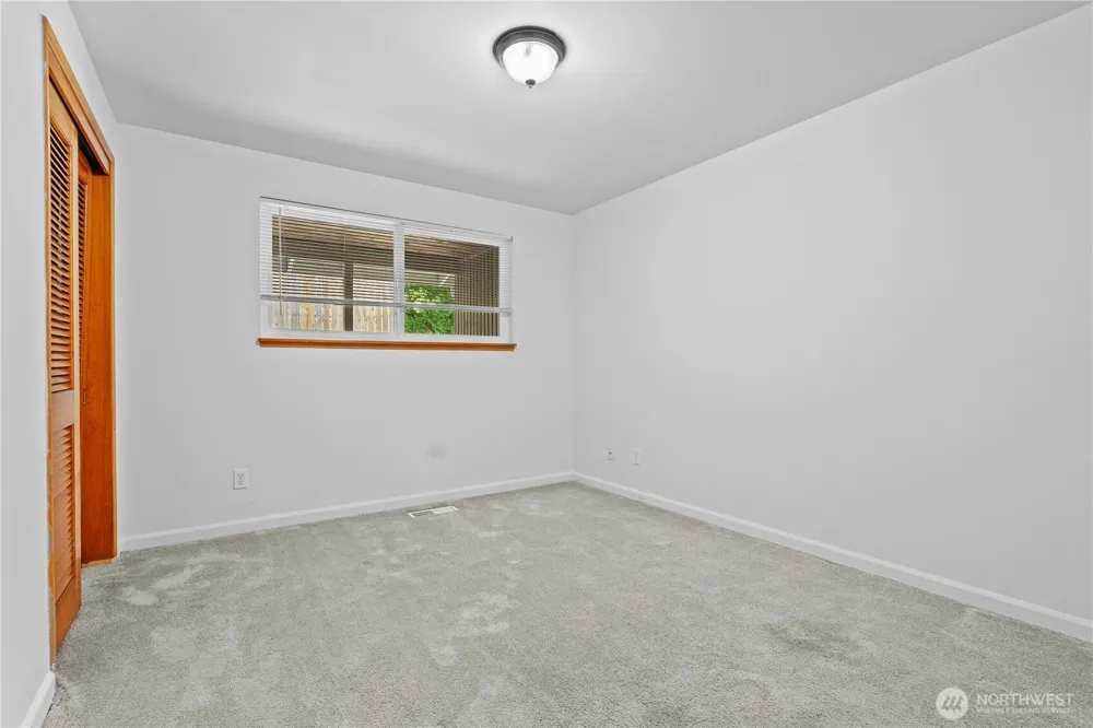 6712 53rd Street W University Place, WA 98467