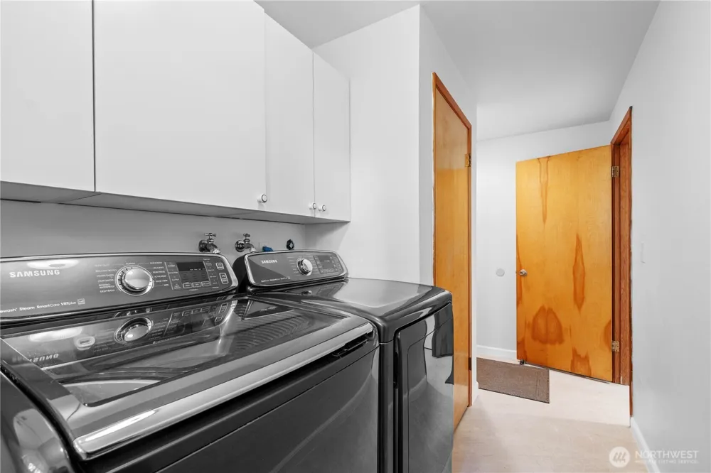 6712 53rd Street W University Place, WA 98467