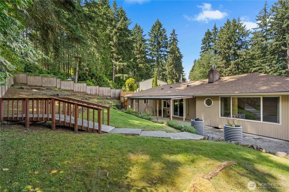 6712 53rd Street W University Place, WA 98467