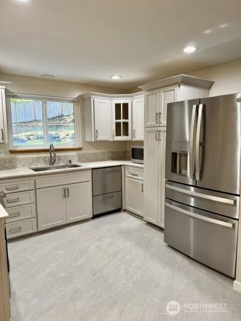 6712 53rd Street W University Place, WA 98467