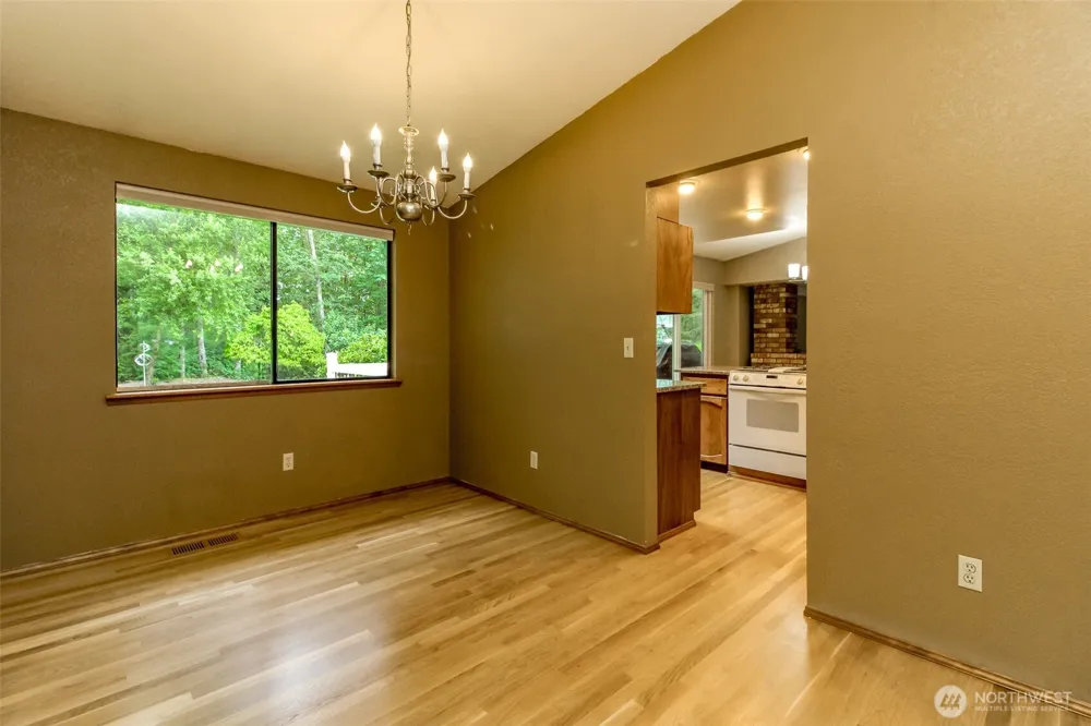 27813 187th Avenue SE Covington, WA 98042