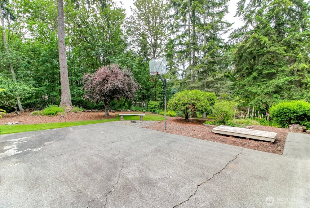 27813 187th Avenue SE Covington, WA 98042