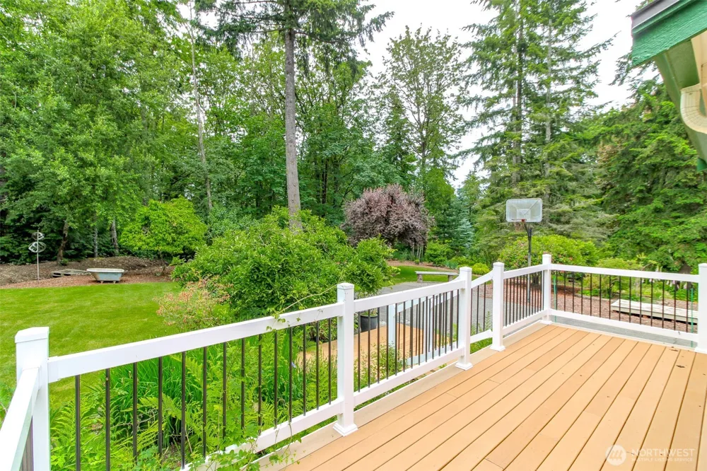 27813 187th Avenue SE Covington, WA 98042