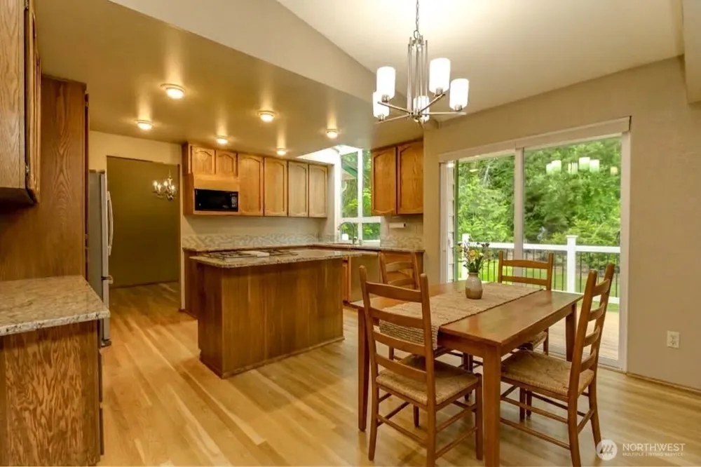 27813 187th Avenue SE Covington, WA 98042