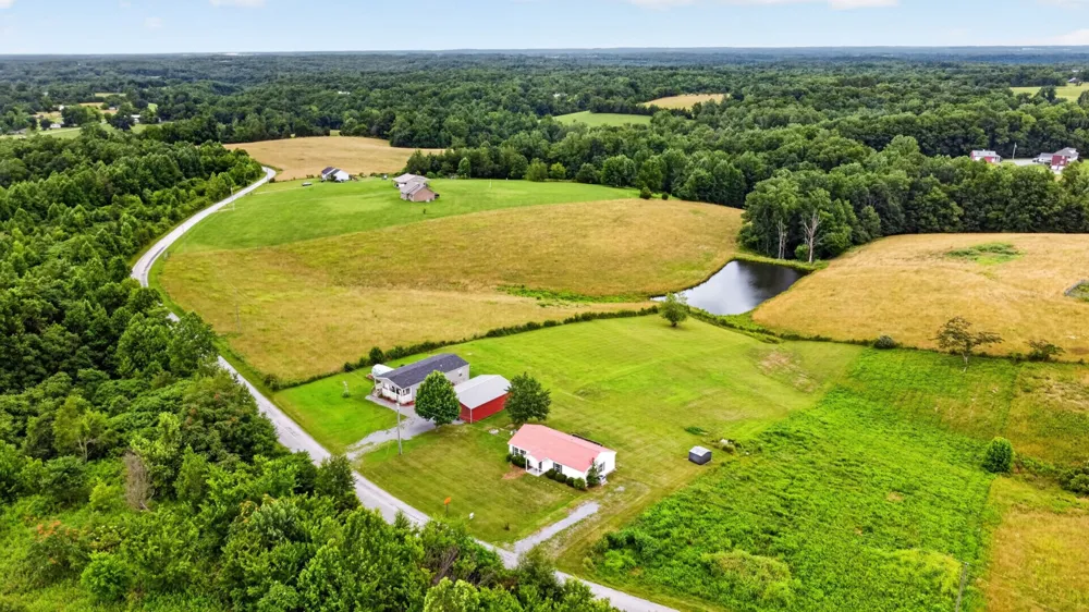 120 Driver Rd Lafayette, TN 37083