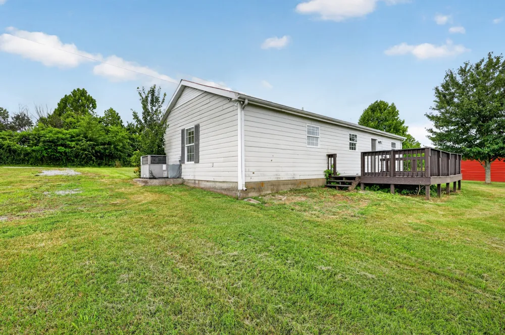 120 Driver Rd Lafayette, TN 37083