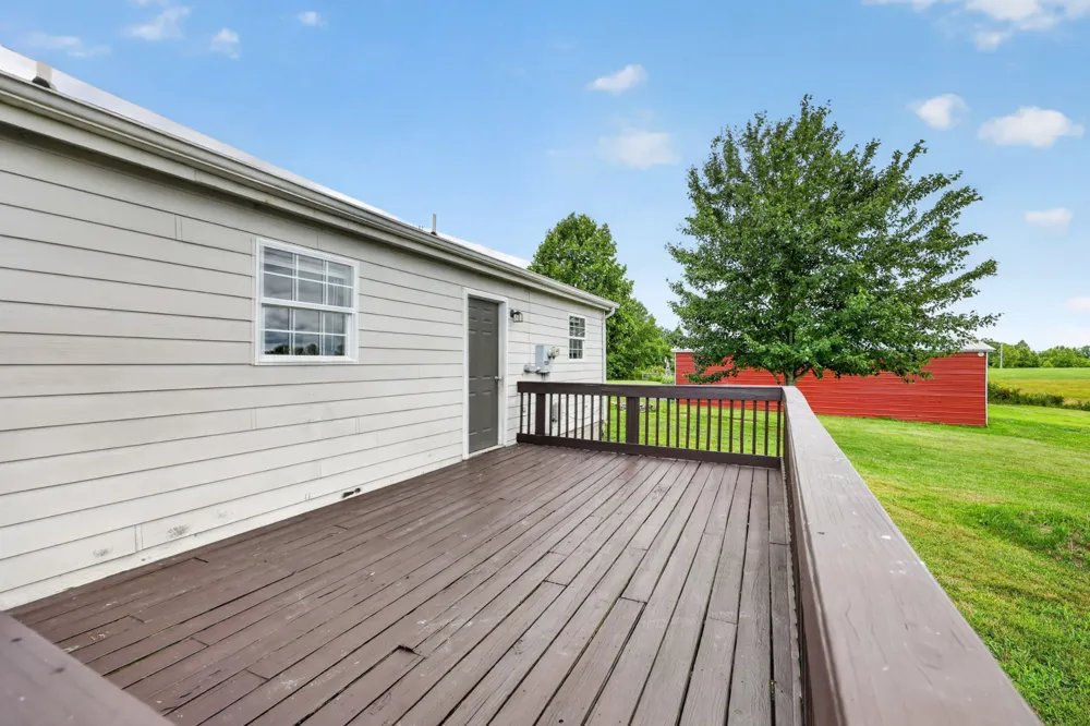 120 Driver Rd Lafayette, TN 37083