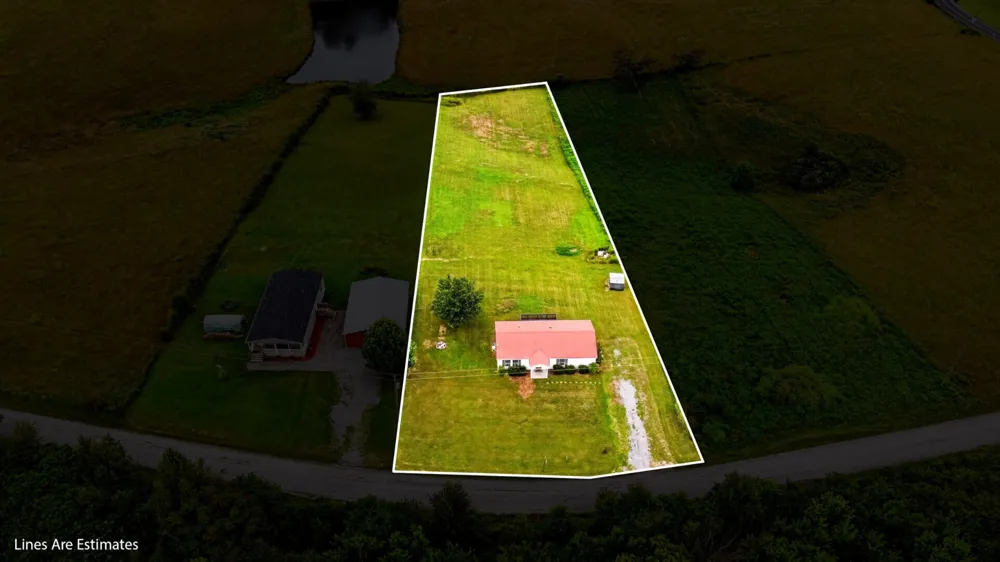 120 Driver Rd Lafayette, TN 37083