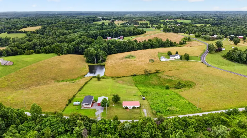 120 Driver Rd Lafayette, TN 37083