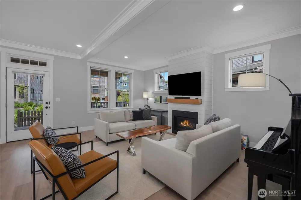 41 Cedar Run Loop Pacific Beach, WA 98571